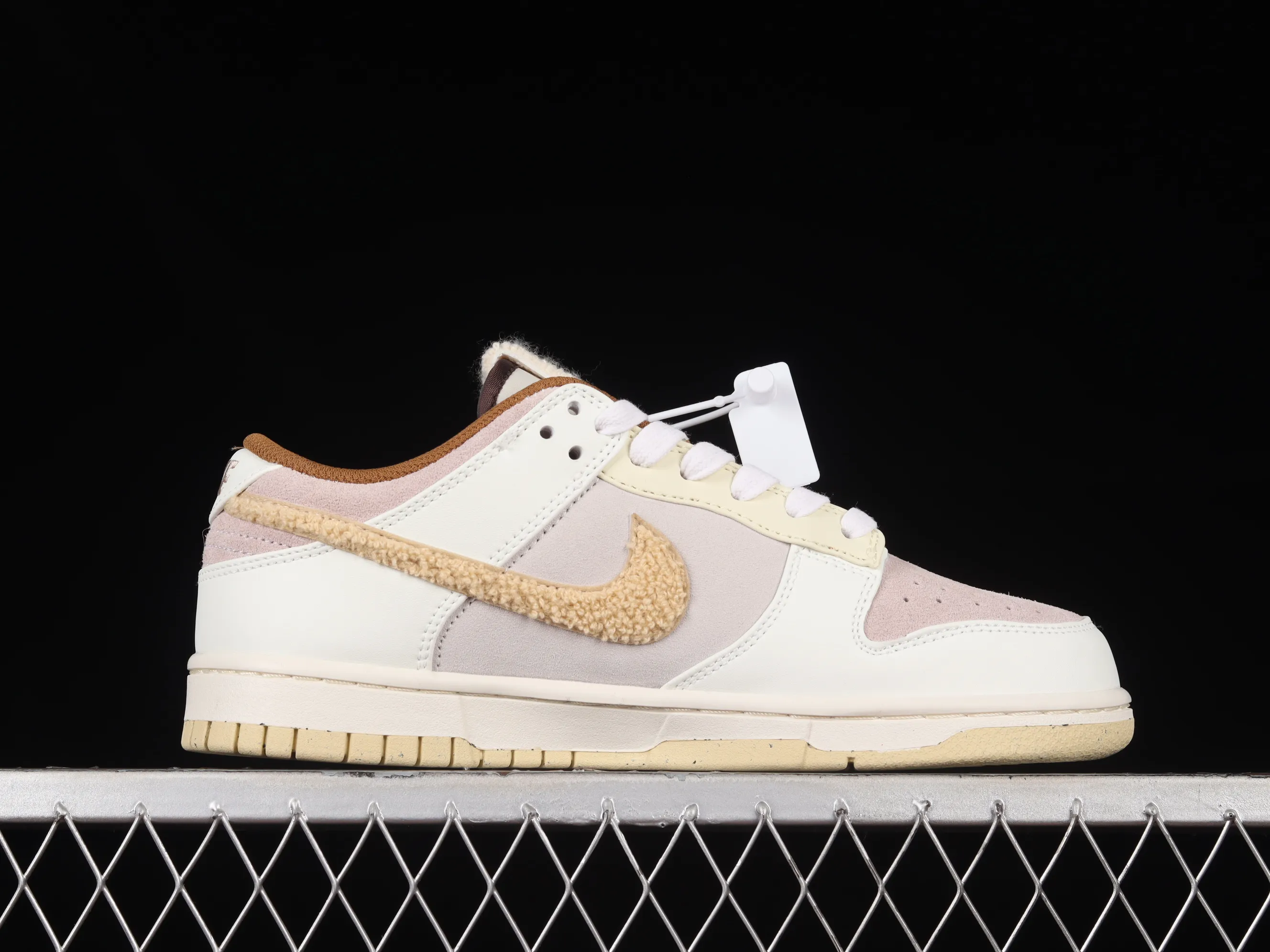 All Categories Nk SB Dunk Series Nk SB Dunk Low Low-top sneakers Nk Dunk Low "Year of the Rabbit" Year of the Rabbit Rabbit theme SB low-top sports and leisure sneakers FD4203-211